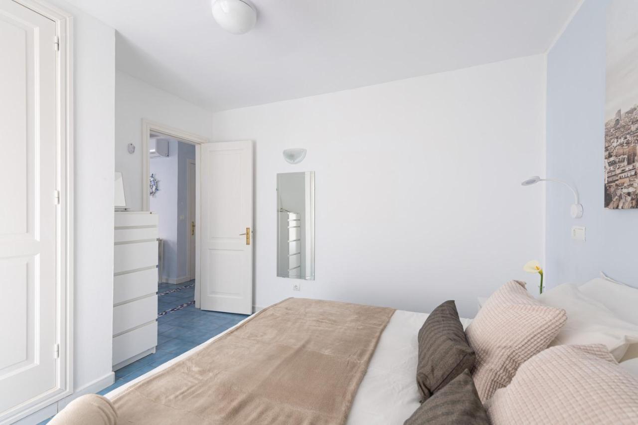 20 Metres From The Sea In Puerto De Mogan Apartment Exterior photo
