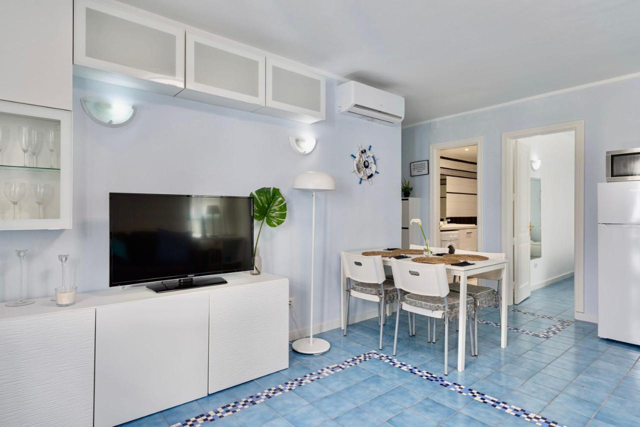 20 Metres From The Sea In Puerto De Mogan Apartment Exterior photo